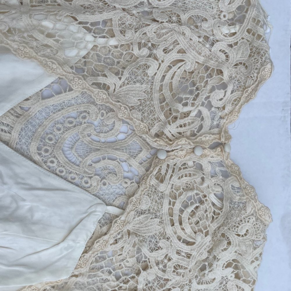 ❌SOLD❌Spell And The Gypsy Brooklyn Bridal Lace Gown Wedding Dress - Picture 11 of 16